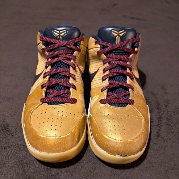 Nike Zoom Kobe 4 \'Gold Medal\' main image 3
